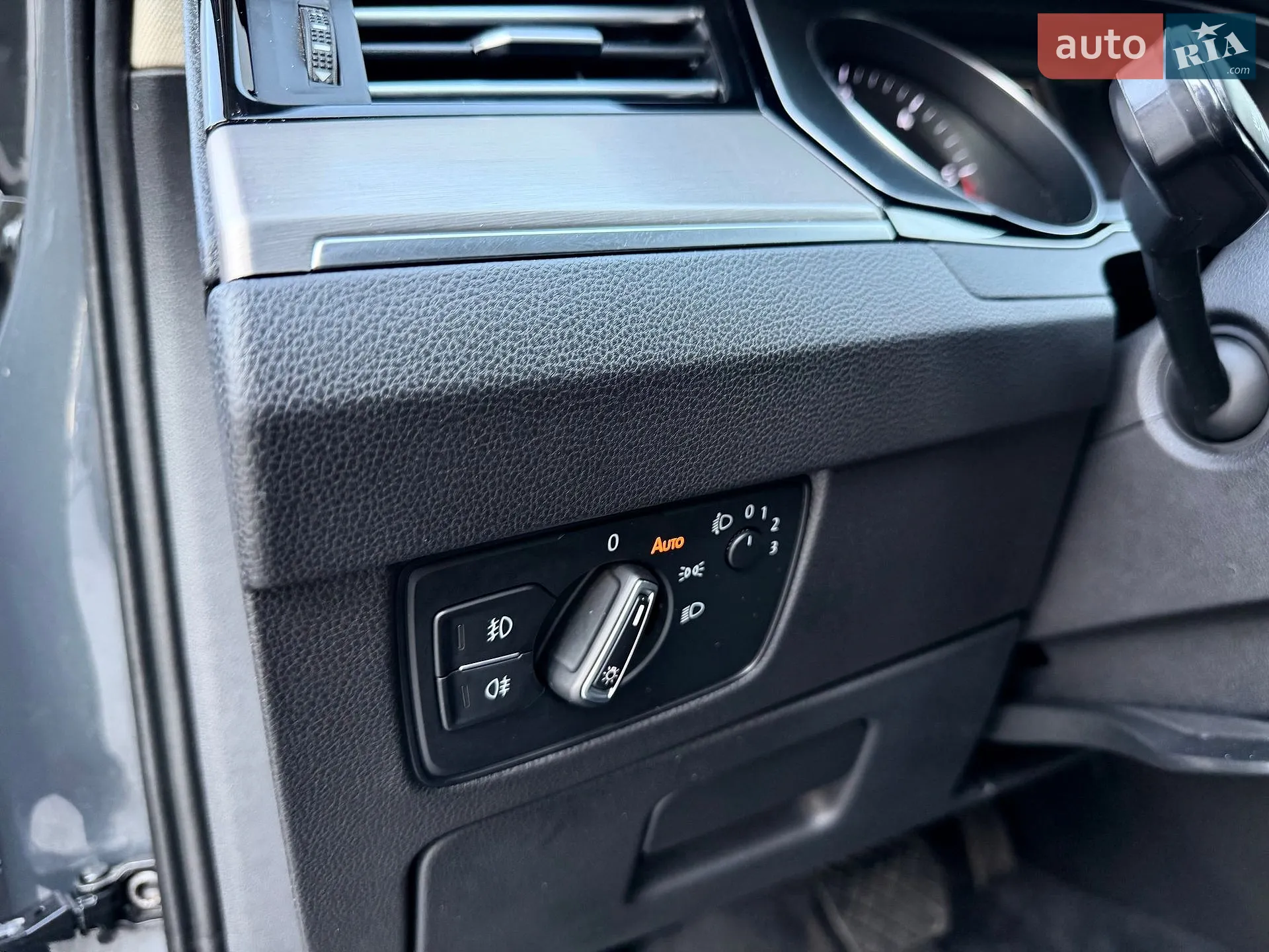 Volkswagen Passat 2016 VIN WVWZZZ3CZHE070117 фото оголошення 41 з 84