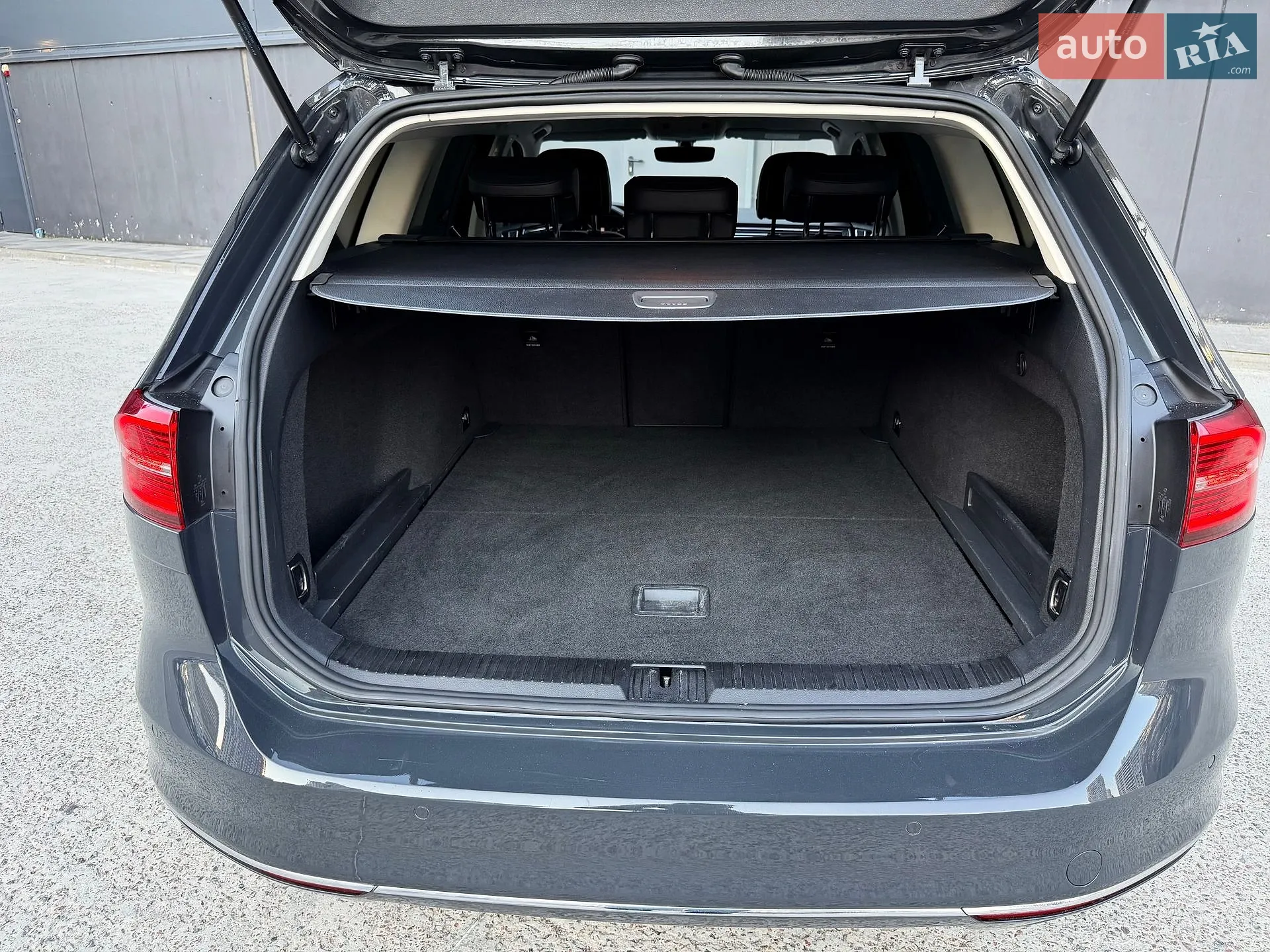 Volkswagen Passat 2016 VIN WVWZZZ3CZHE070117 фото оголошення 78 з 84