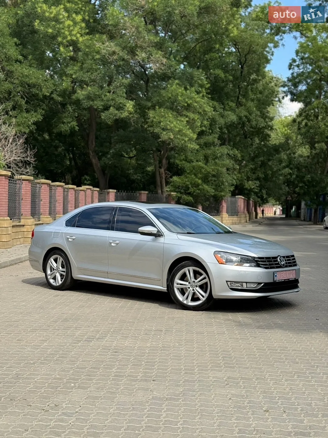 2014 Volkswagen Passat - мініатюра 3
