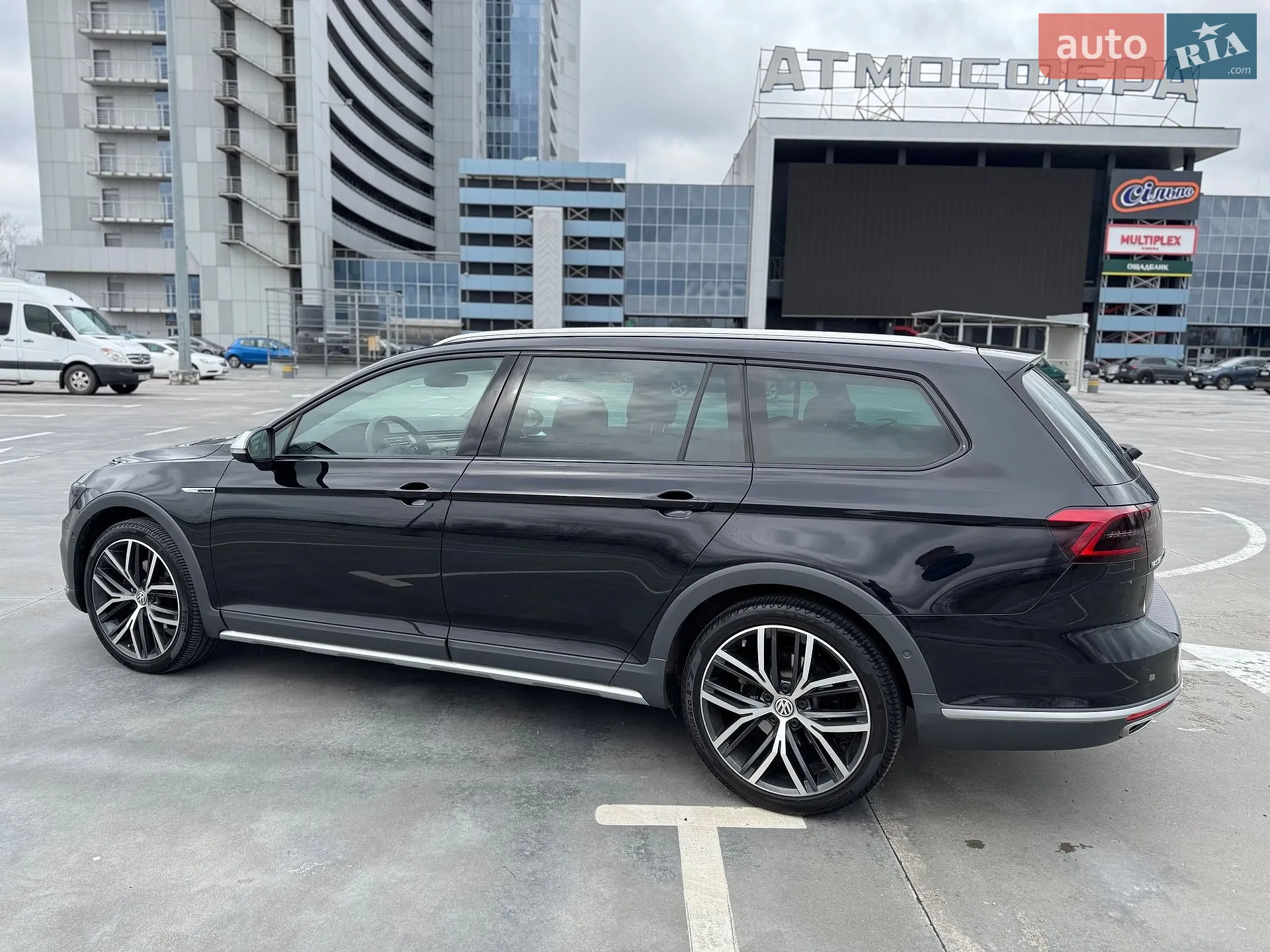 2019 Volkswagen Passat - мініатюра 13