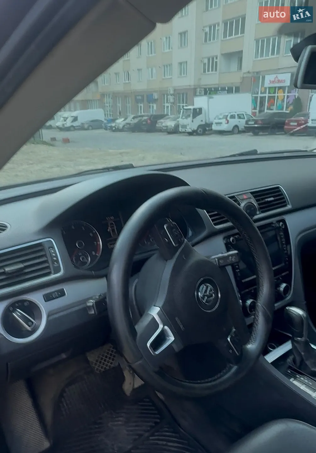 2012 Volkswagen Passat - мініатюра 6