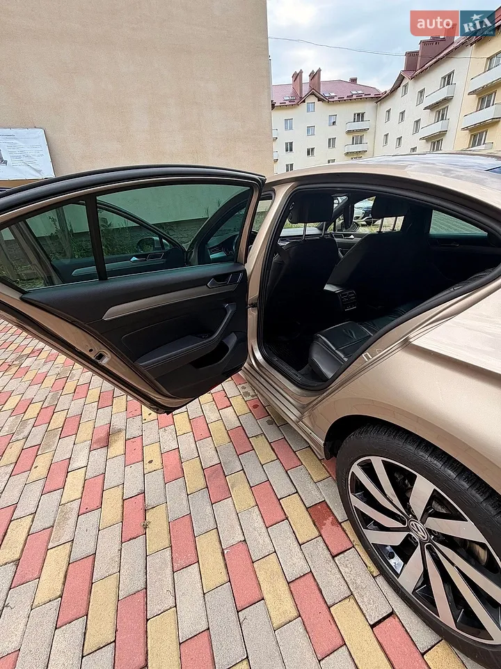 2016 Volkswagen Passat - мініатюра 12