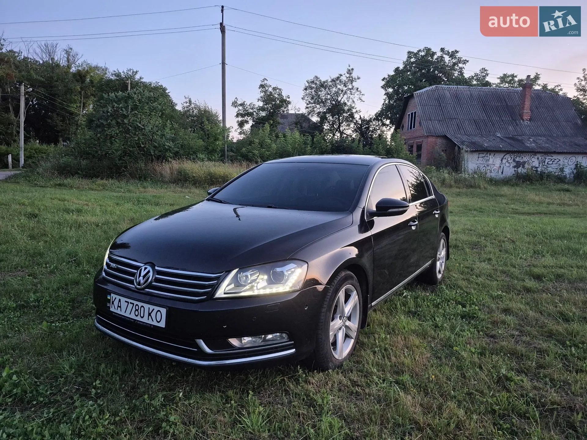 2011 Volkswagen Passat - мініатюра 4
