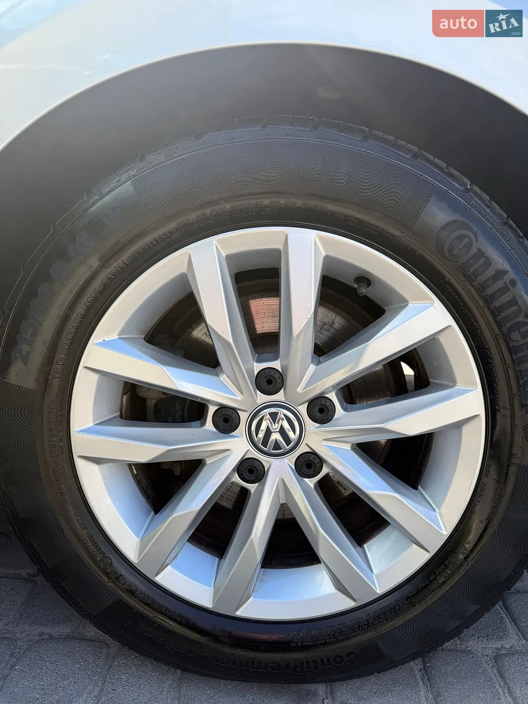 2018 Volkswagen Touareg - мініатюра 19