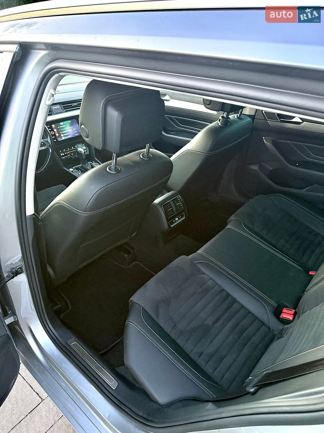 2021 Volkswagen Passat - мініатюра 10