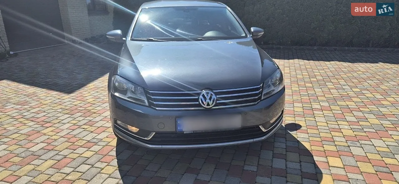 2013 Volkswagen Passat - мініатюра 13