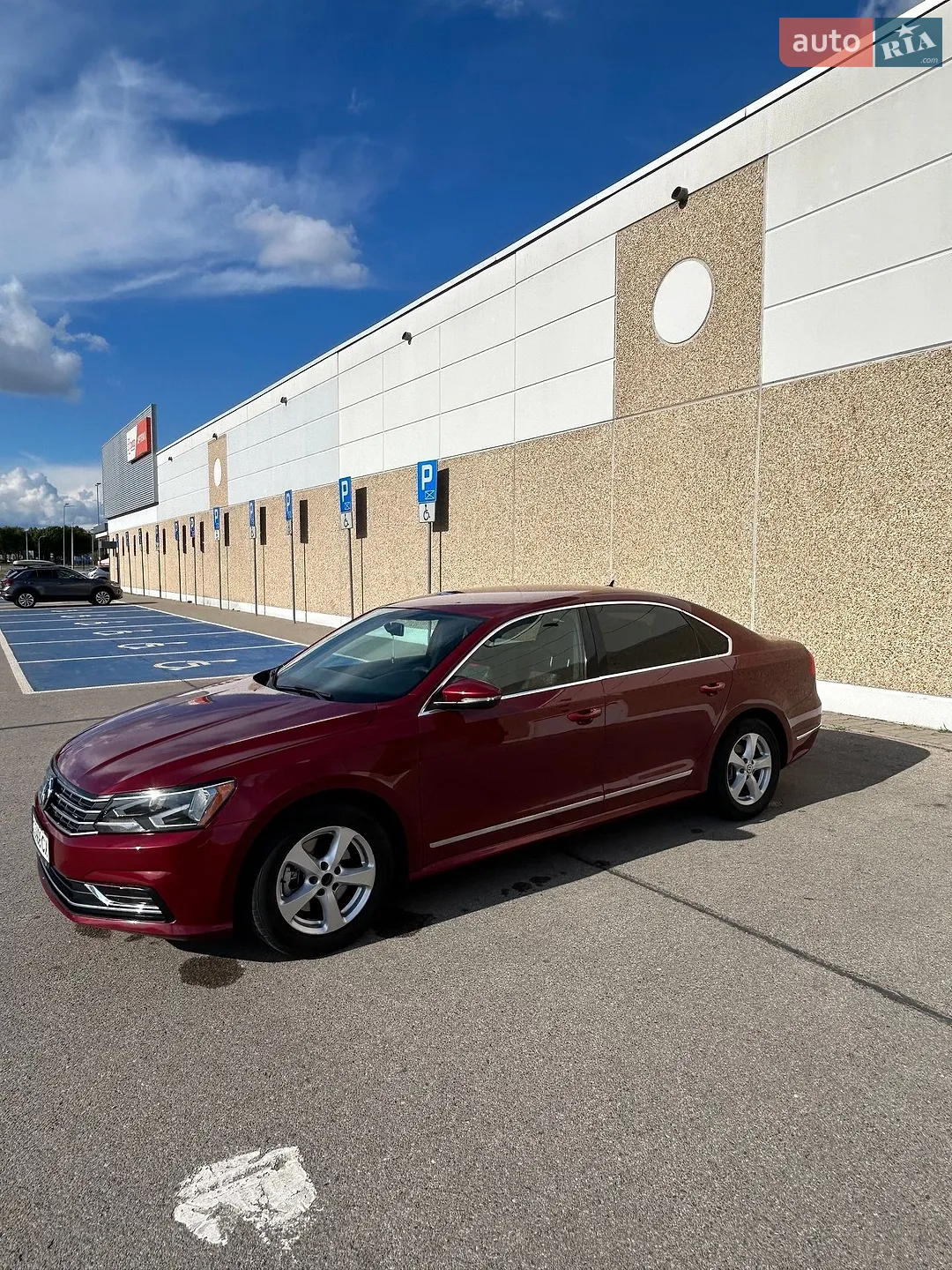 2016 Volkswagen Passat - мініатюра 2