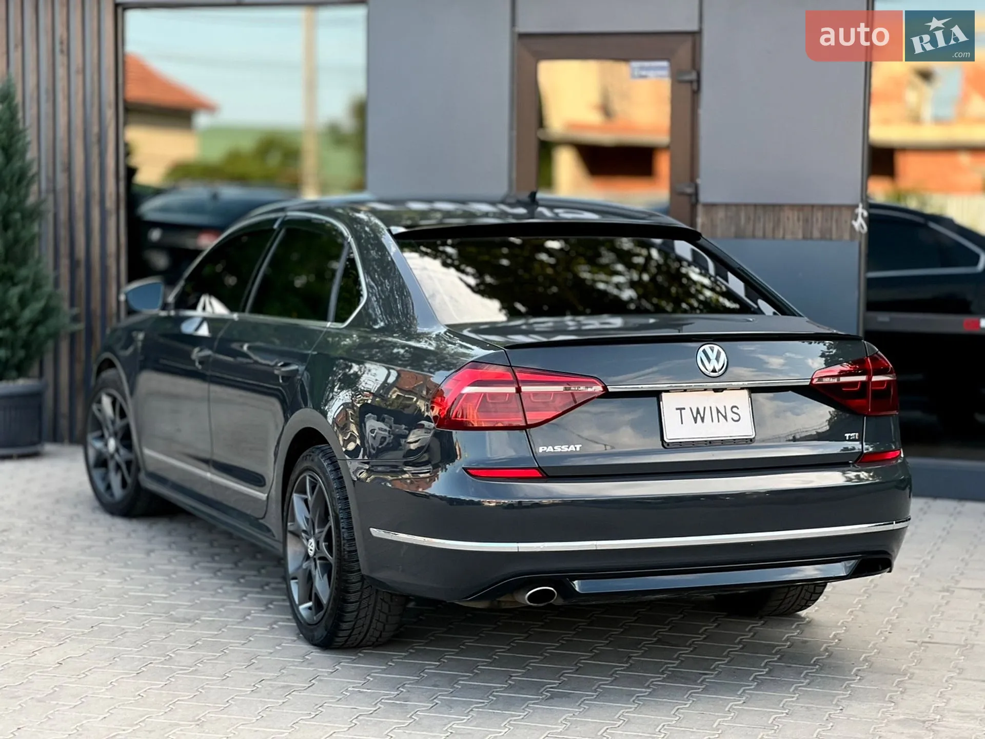 2017 Volkswagen Passat - мініатюра 6