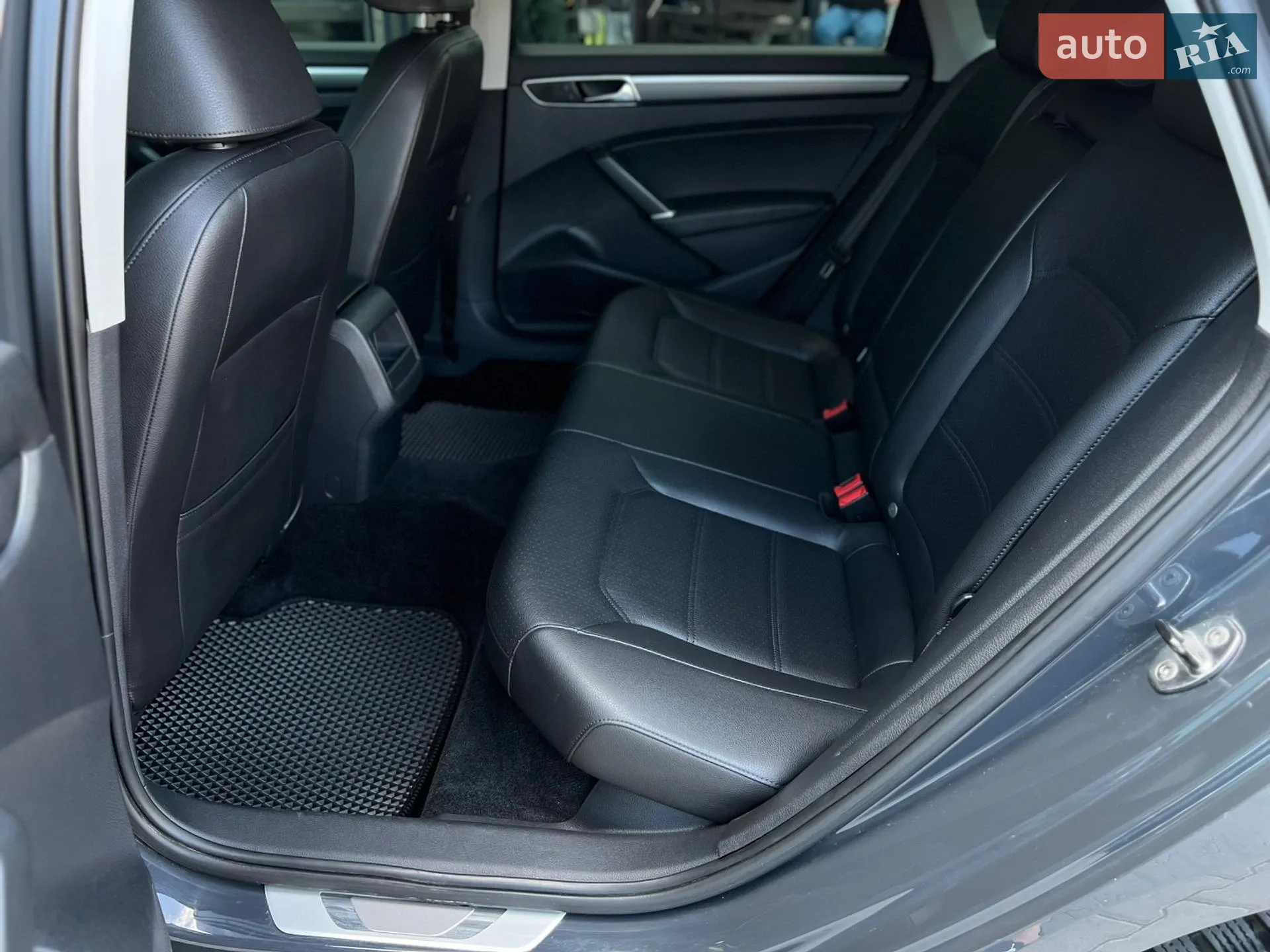 2017 Volkswagen Passat - мініатюра 8