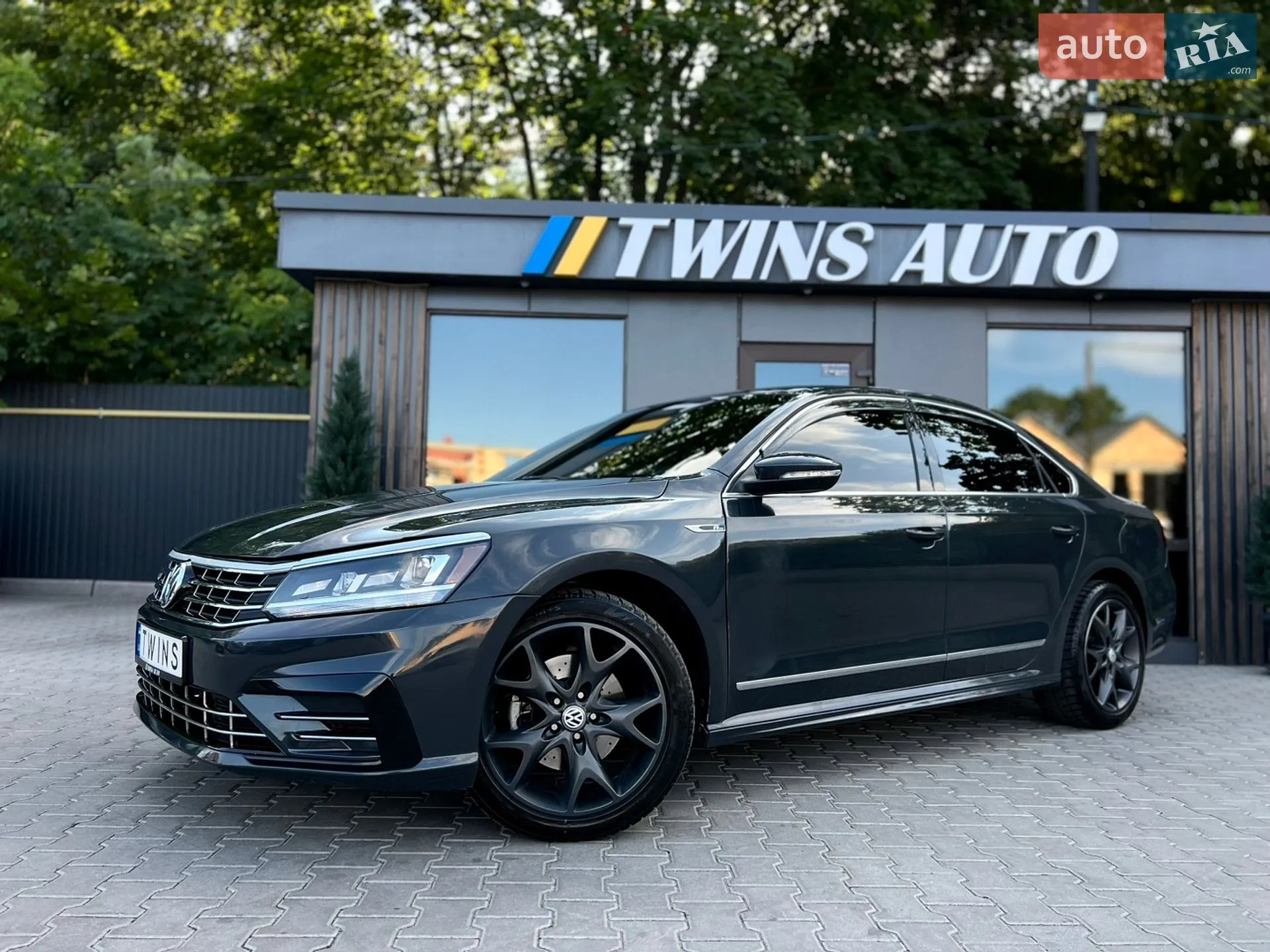2017 Volkswagen Passat - мініатюра 12