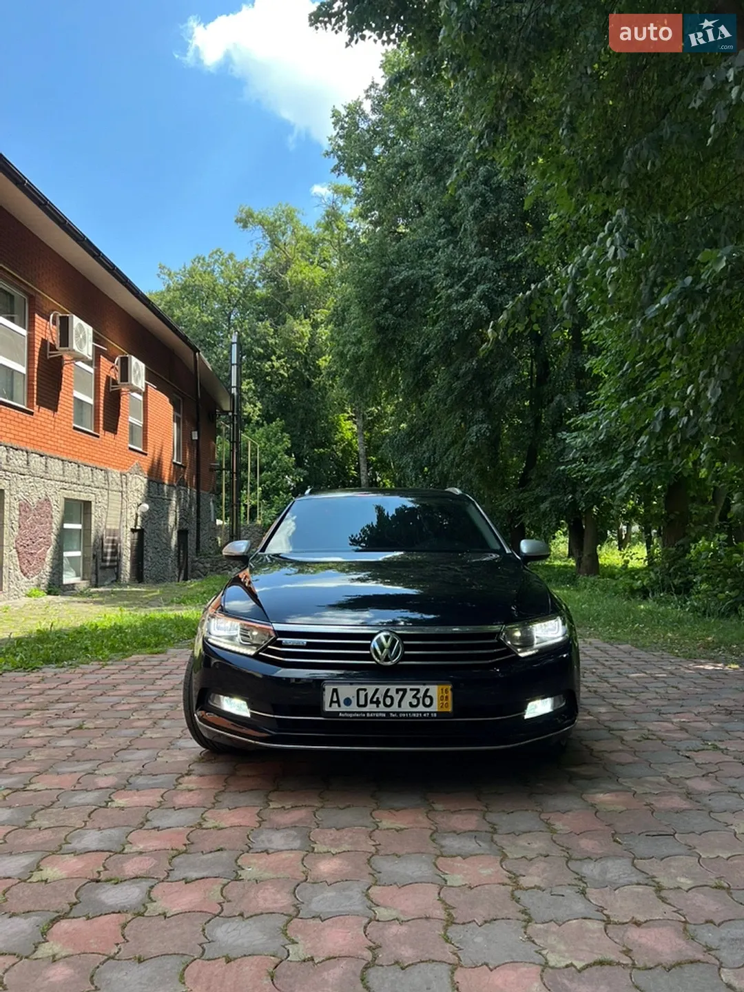 2016 Volkswagen Passat - мініатюра 2