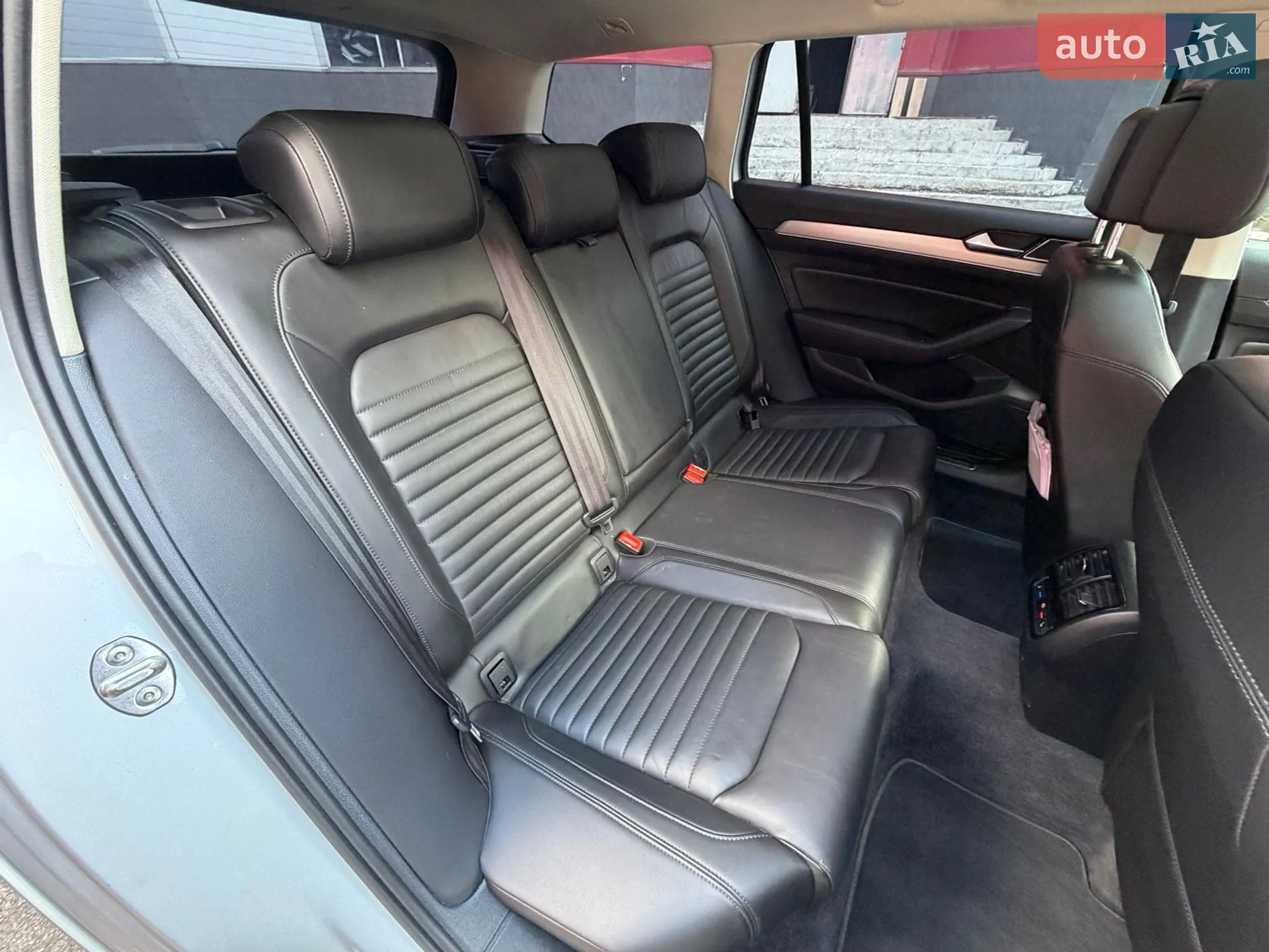 2019 Volkswagen Passat - мініатюра 24