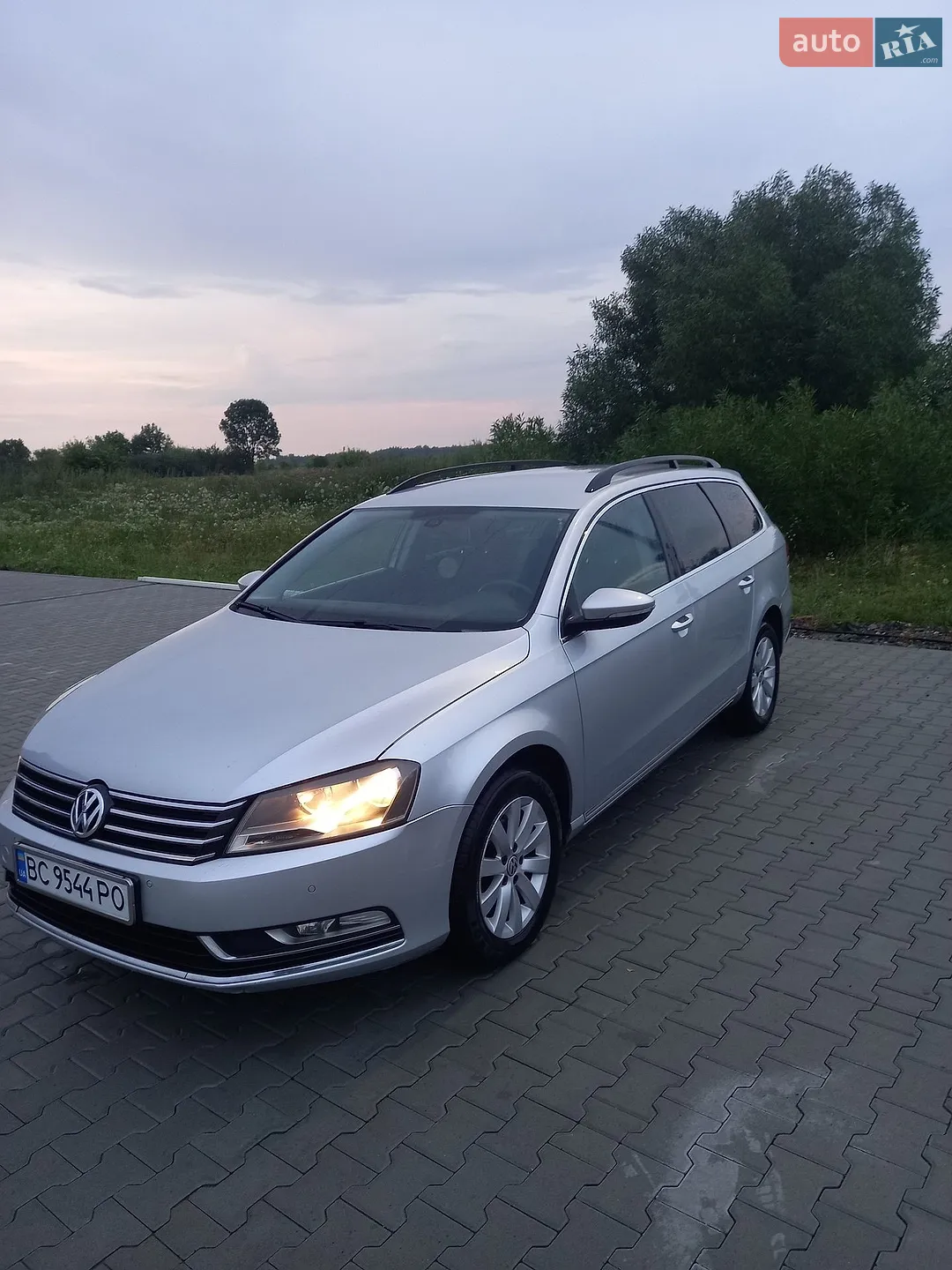 2012 Volkswagen Passat - мініатюра 5