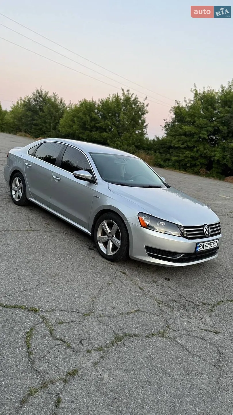 2012 Volkswagen Passat - мініатюра 12