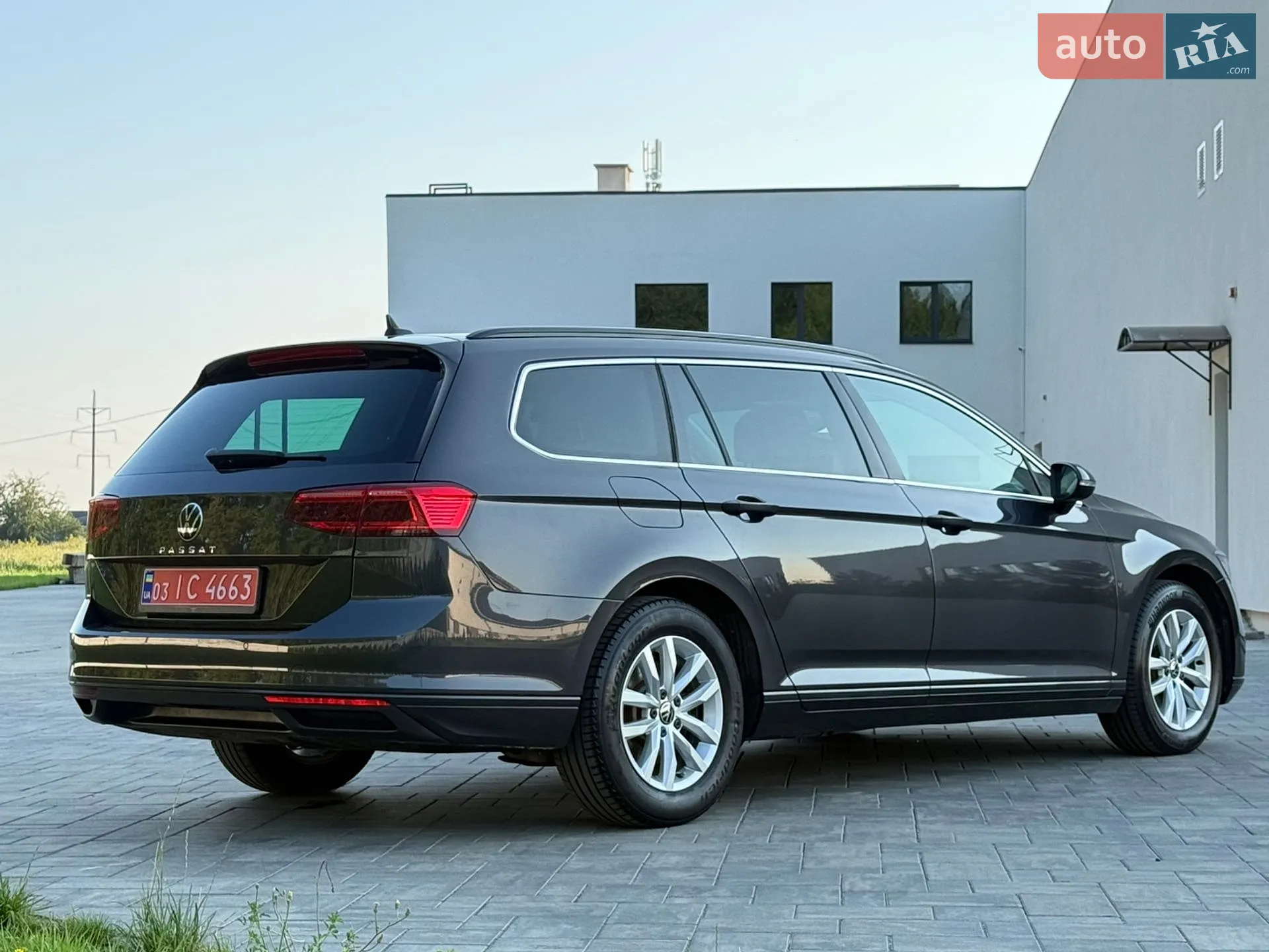 2021 Volkswagen Passat - мініатюра 12