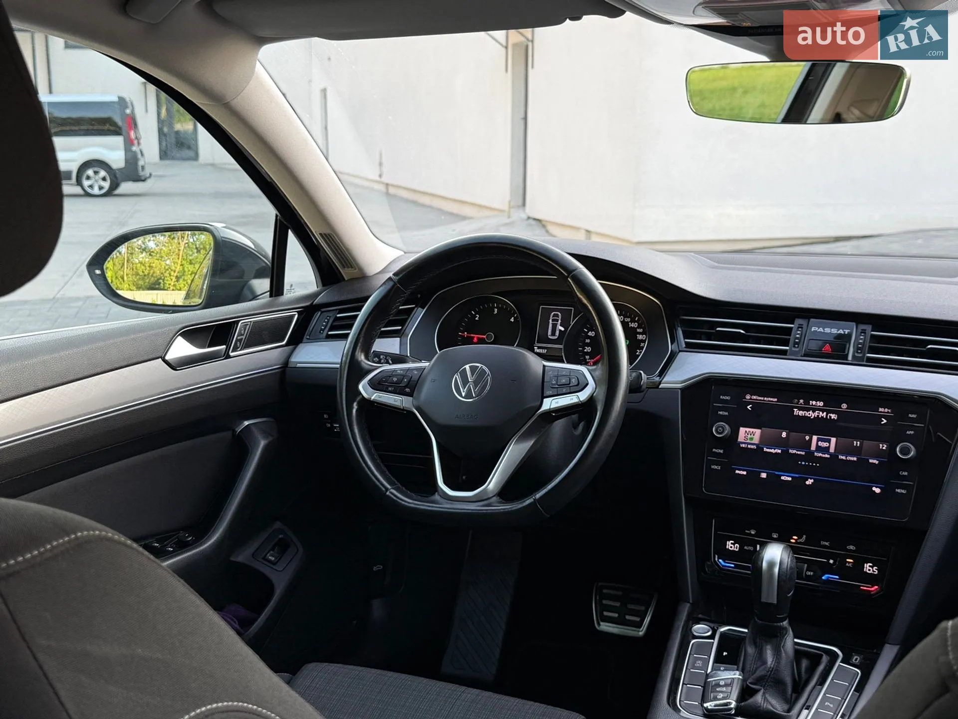 2021 Volkswagen Passat - мініатюра 79
