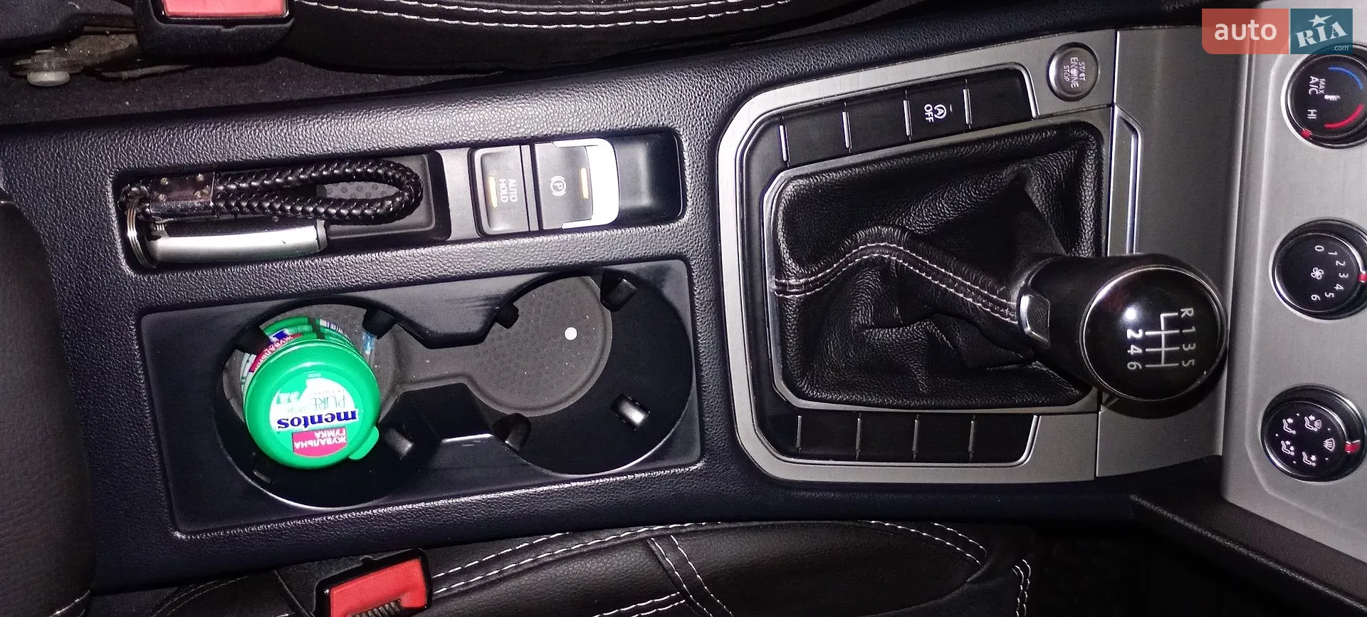 2015 Volkswagen Passat - мініатюра 29