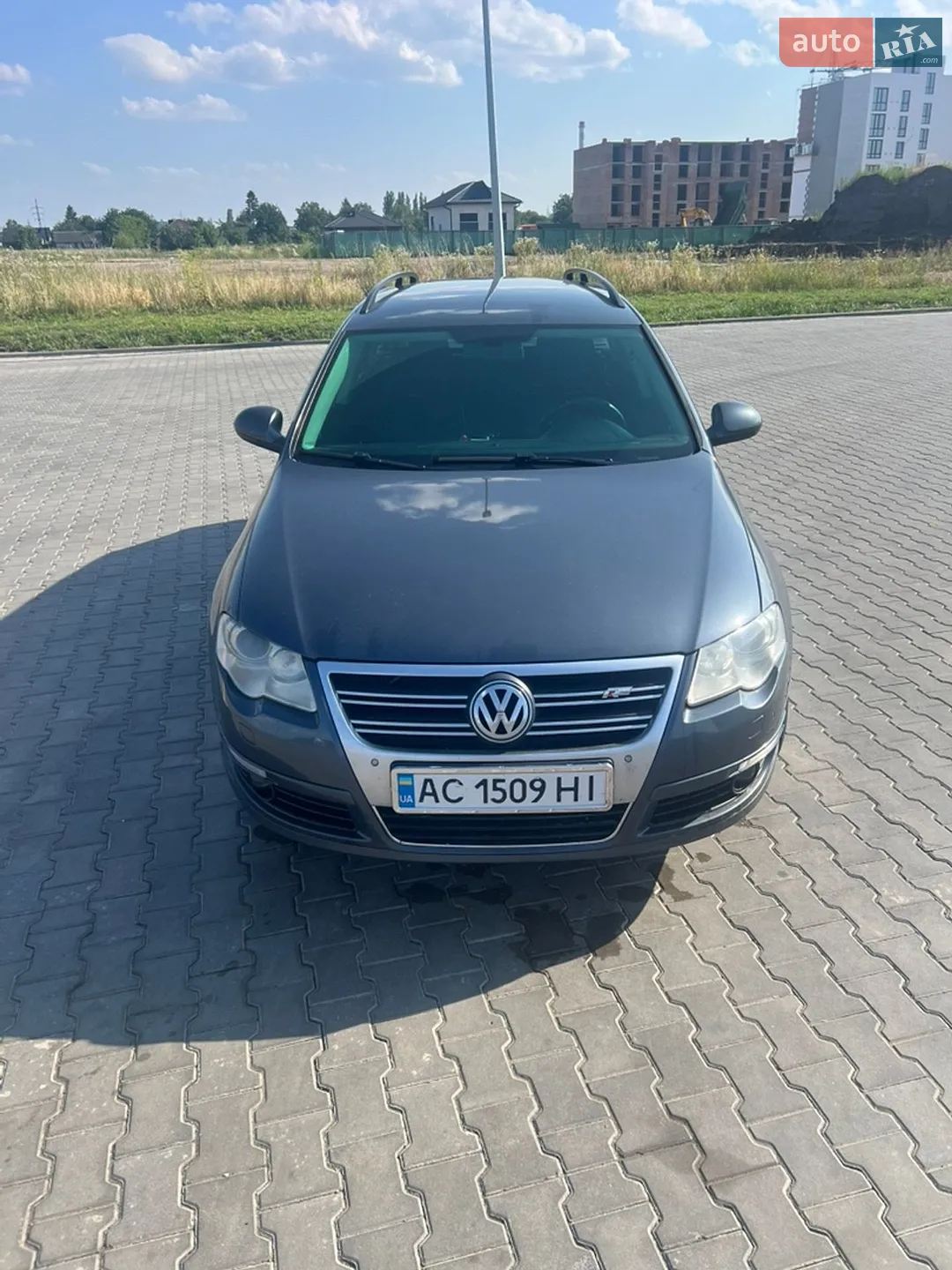 2010 Volkswagen Passat - фото 1