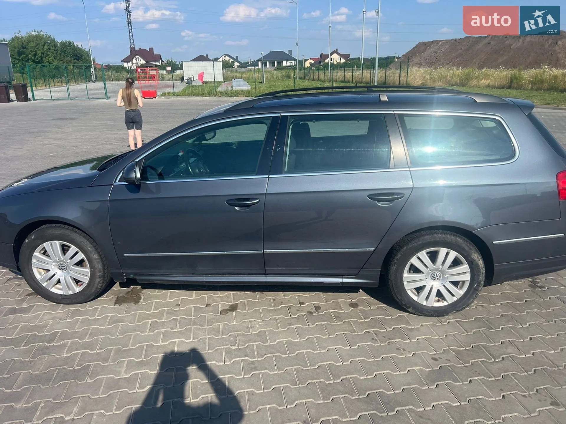 2010 Volkswagen Passat - мініатюра 4