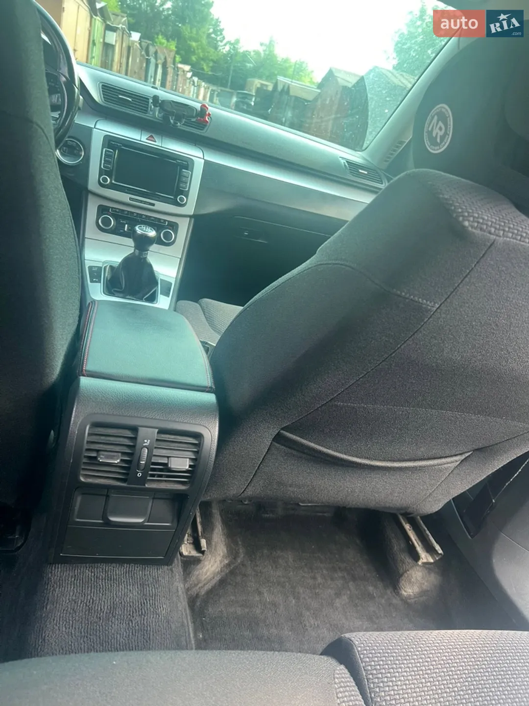 2010 Volkswagen Passat - мініатюра 9