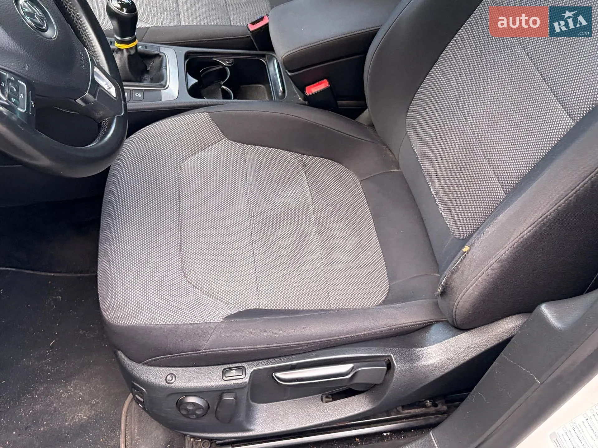 2012 Volkswagen Passat - мініатюра 24