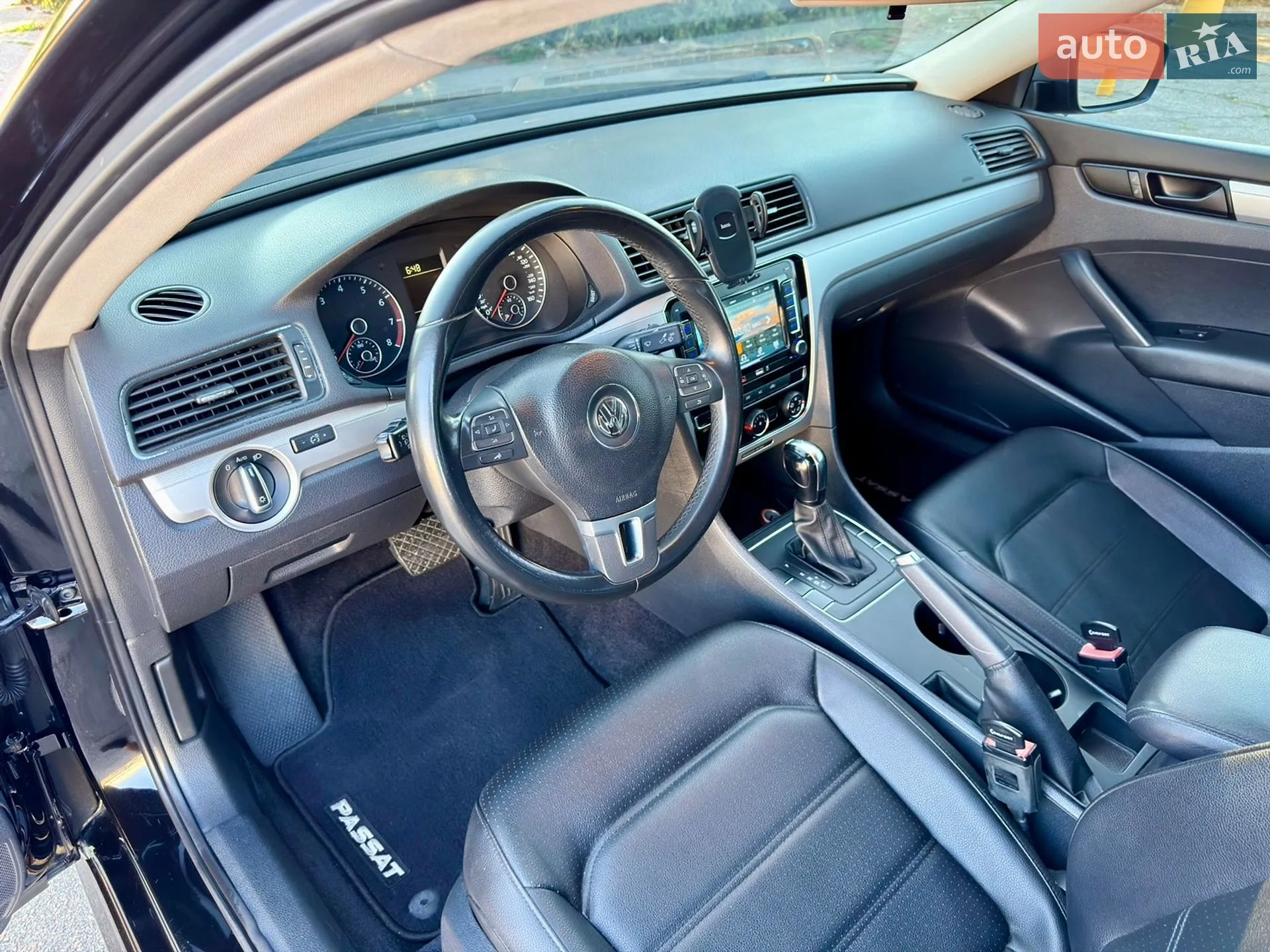 2013 Volkswagen Passat - мініатюра 24