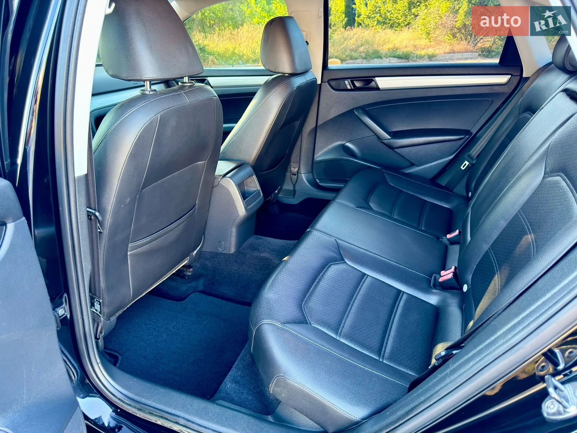 2013 Volkswagen Passat - мініатюра 28