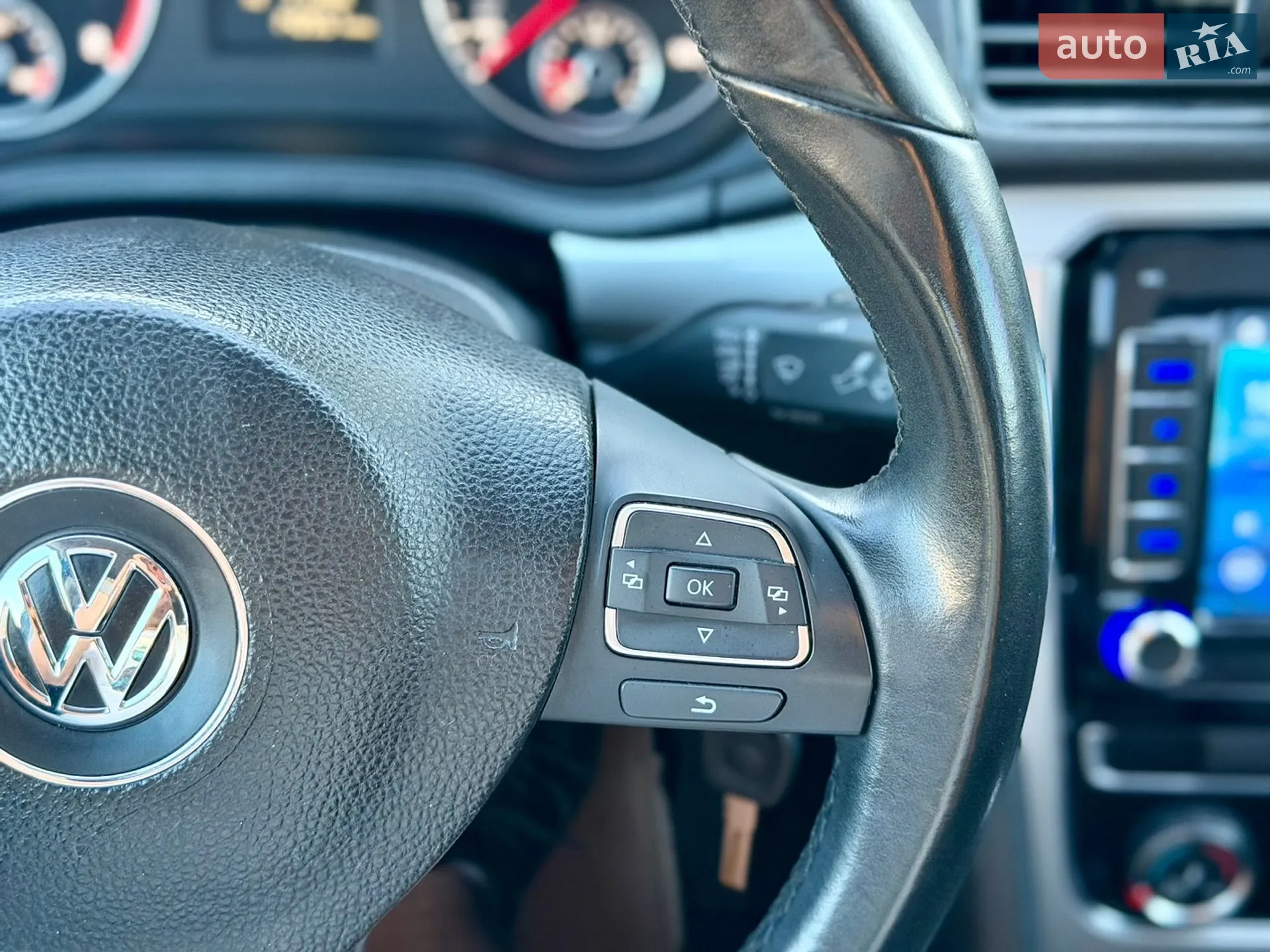 2013 Volkswagen Passat - мініатюра 45