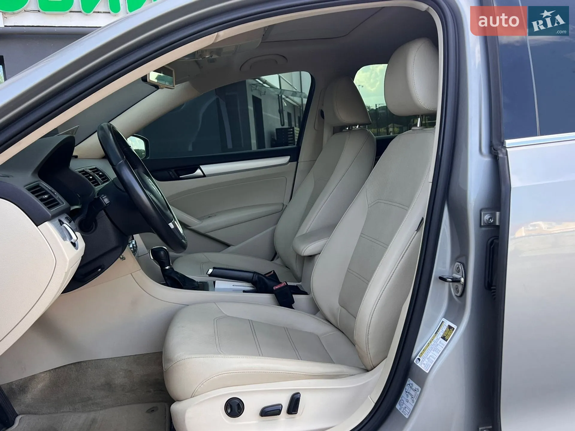 2013 Volkswagen Passat - мініатюра 30