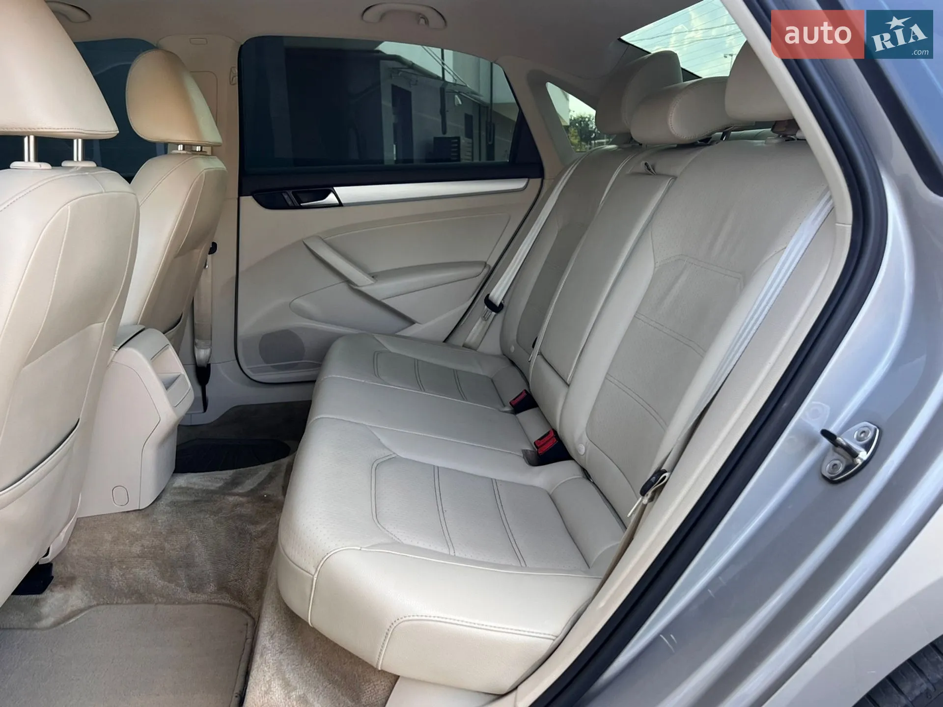 2013 Volkswagen Passat - мініатюра 33