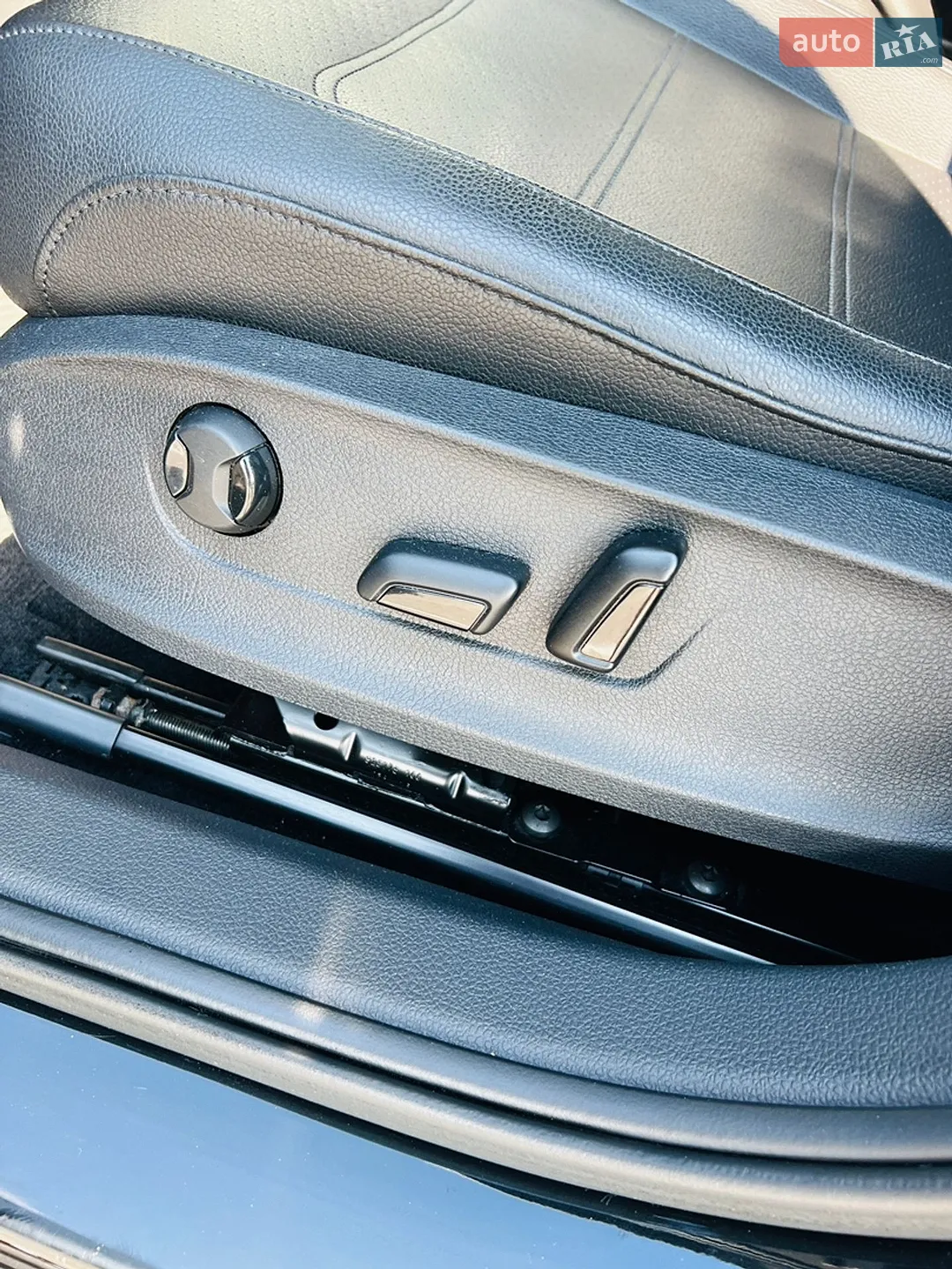 2016 Volkswagen Passat - мініатюра 16