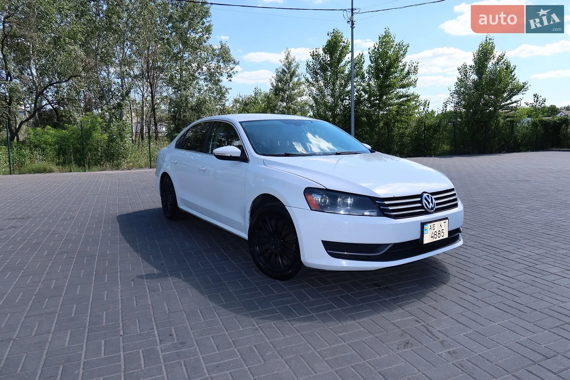 2011 Volkswagen Passat - мініатюра 2