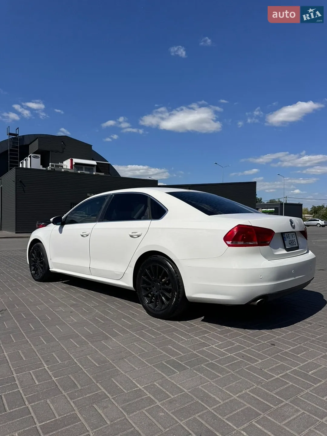 2011 Volkswagen Passat - мініатюра 10