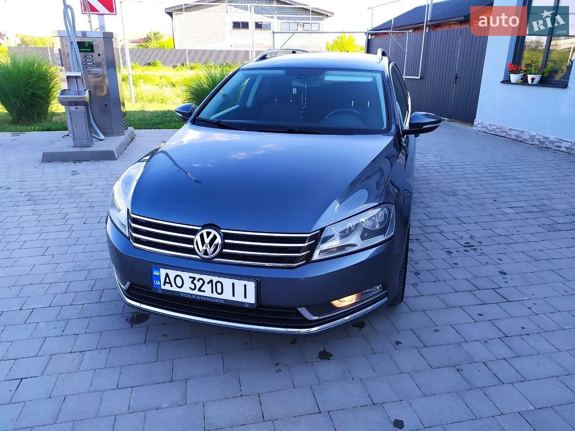 2014 Volkswagen Passat - мініатюра 2