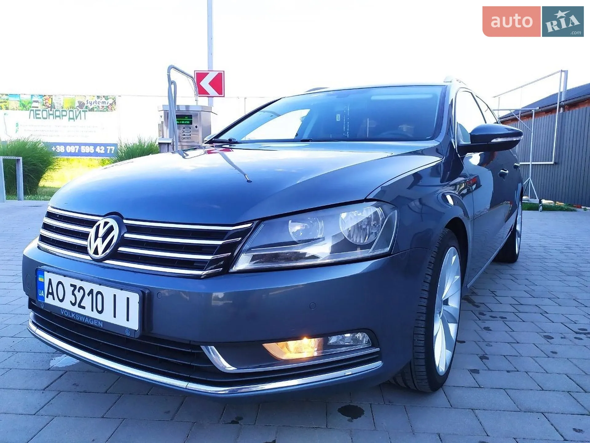 2014 Volkswagen Passat - мініатюра 27