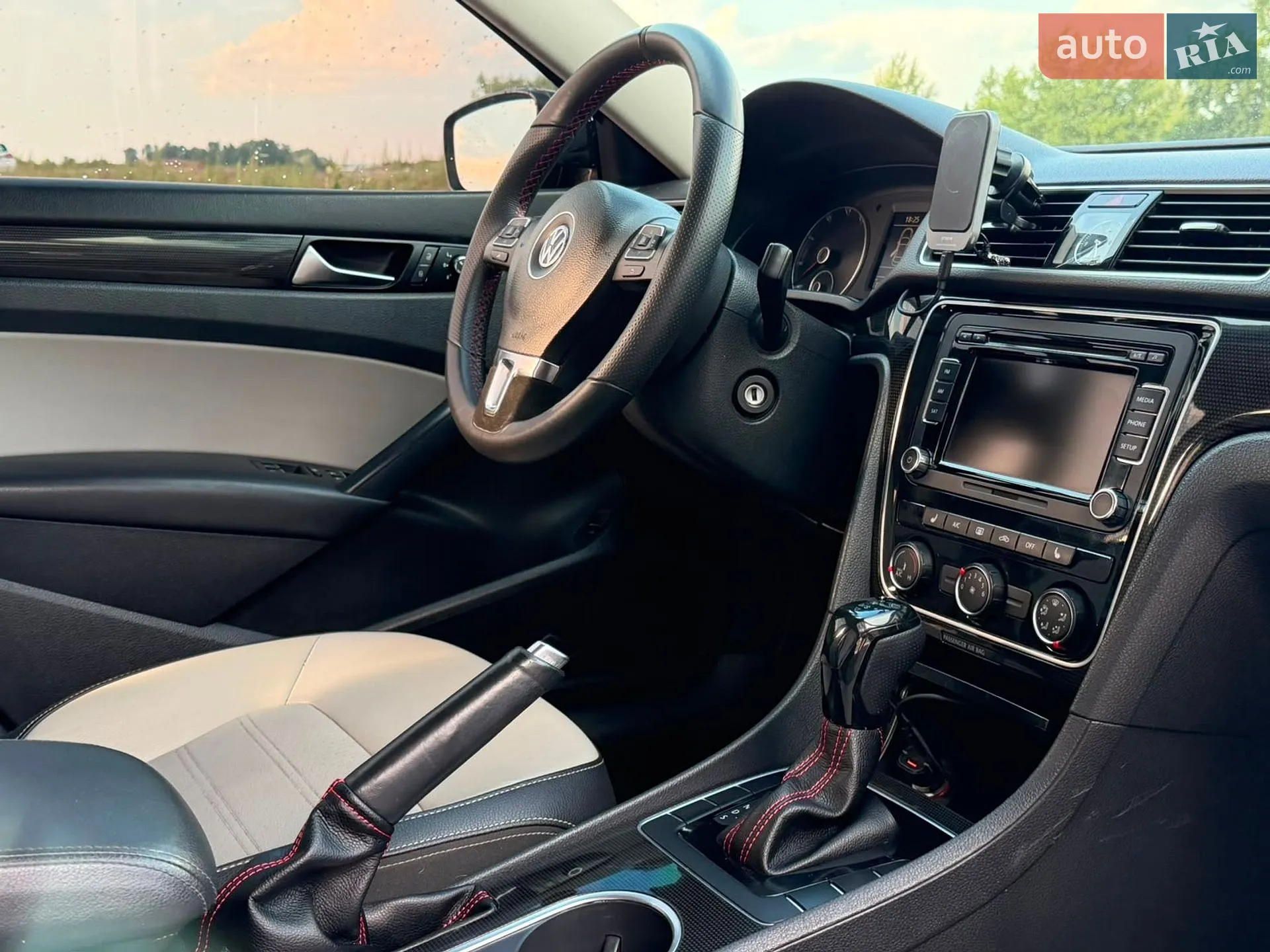 2014 Volkswagen Passat - мініатюра 17