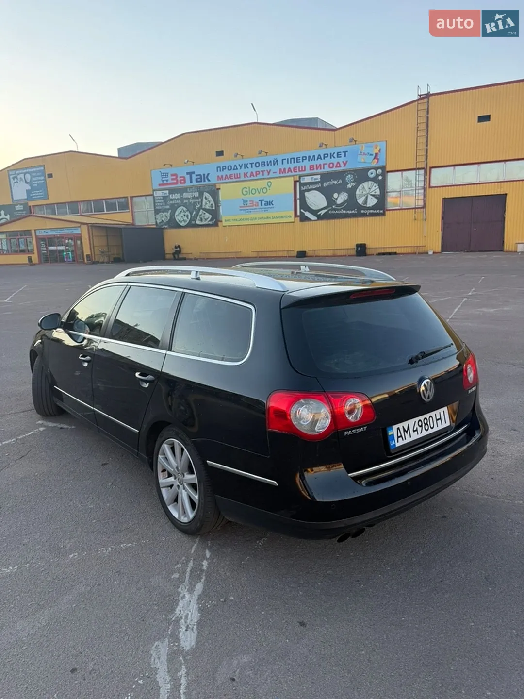 2010 Volkswagen Passat - мініатюра 5