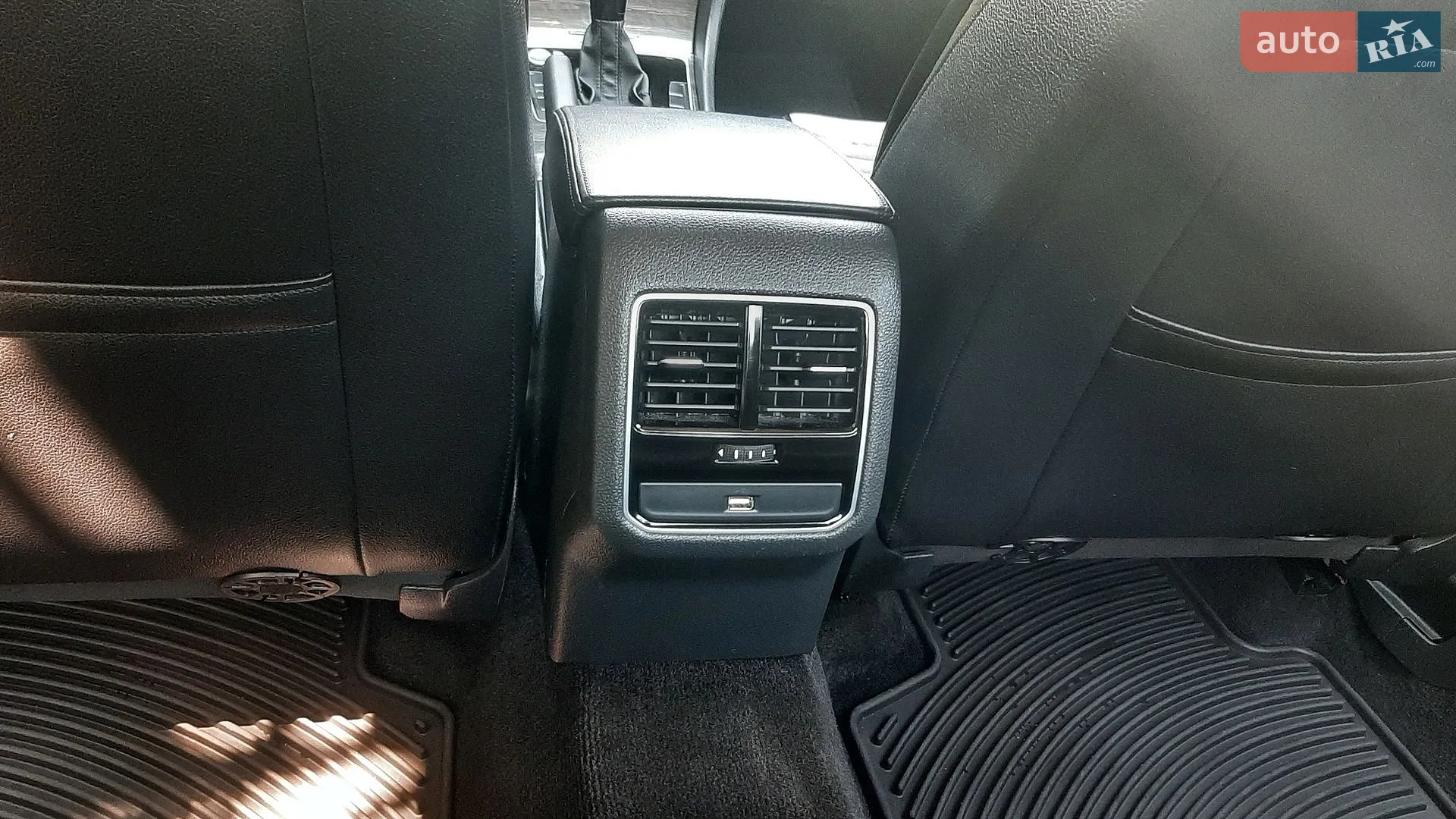 2016 Volkswagen Passat - мініатюра 20