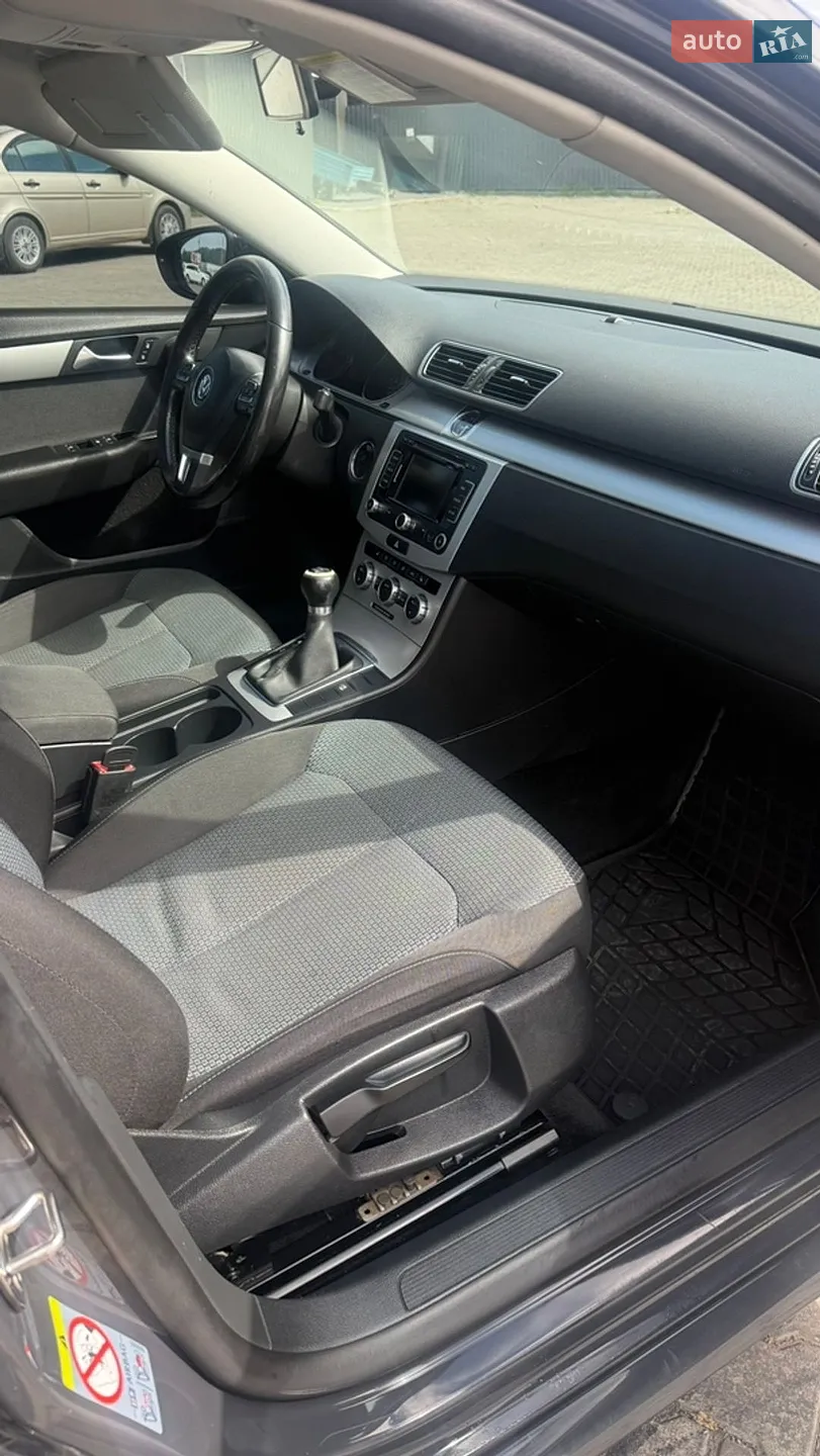 2012 Volkswagen Passat - мініатюра 11