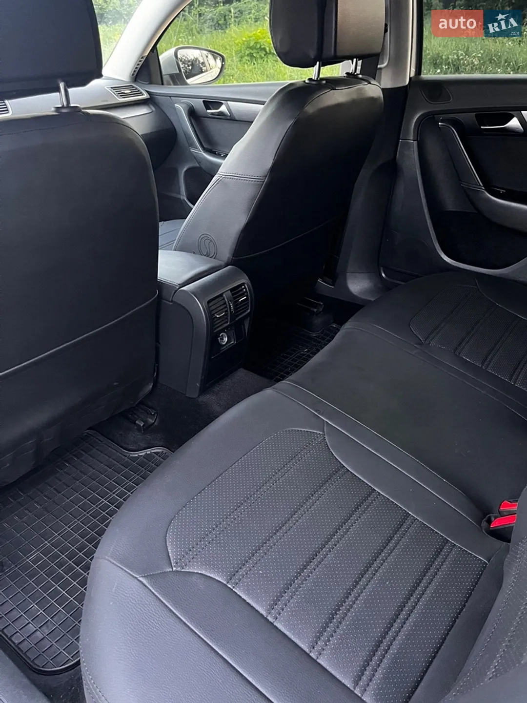 2013 Volkswagen Passat - мініатюра 15