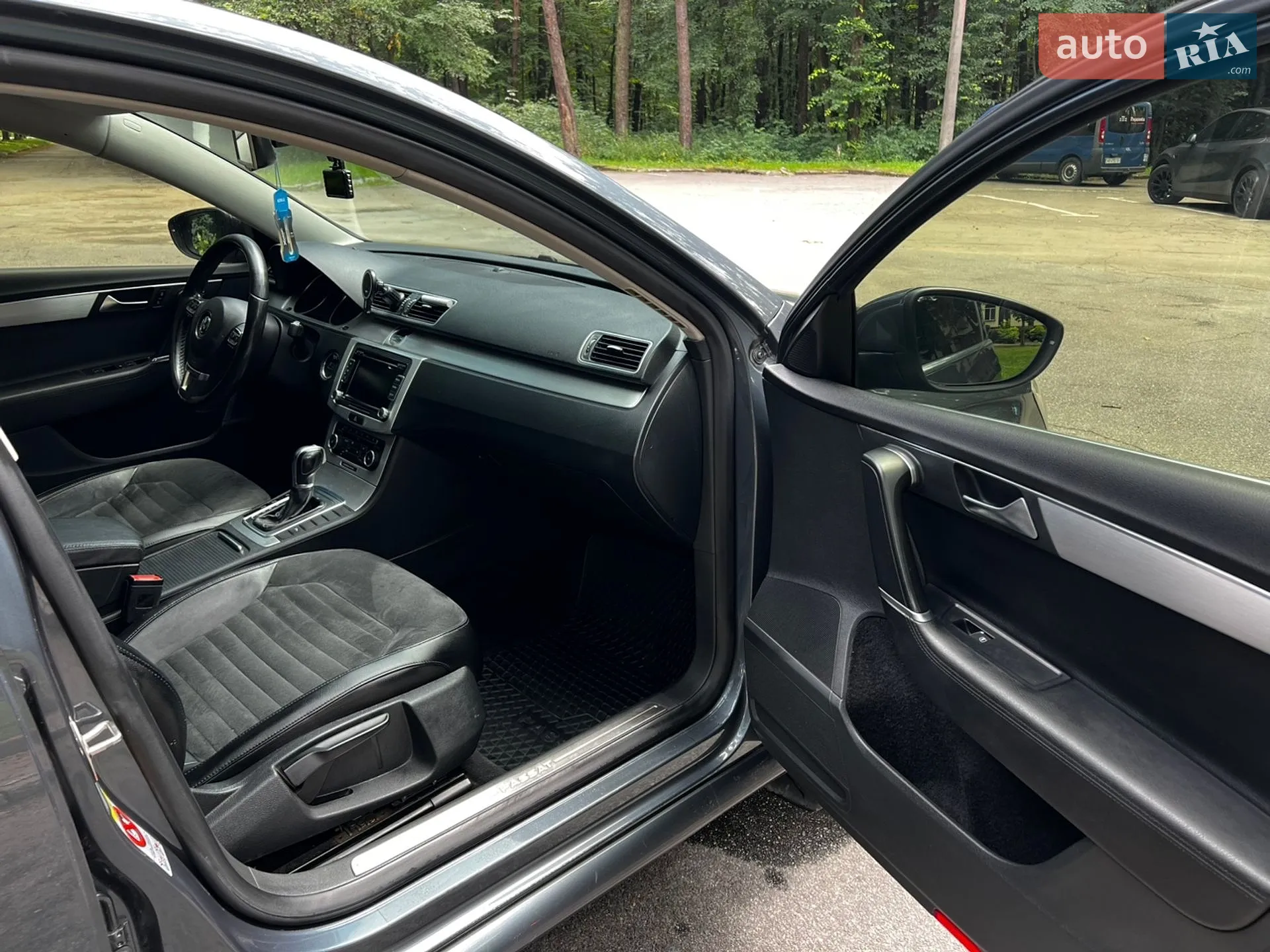 2011 Volkswagen Passat - мініатюра 13