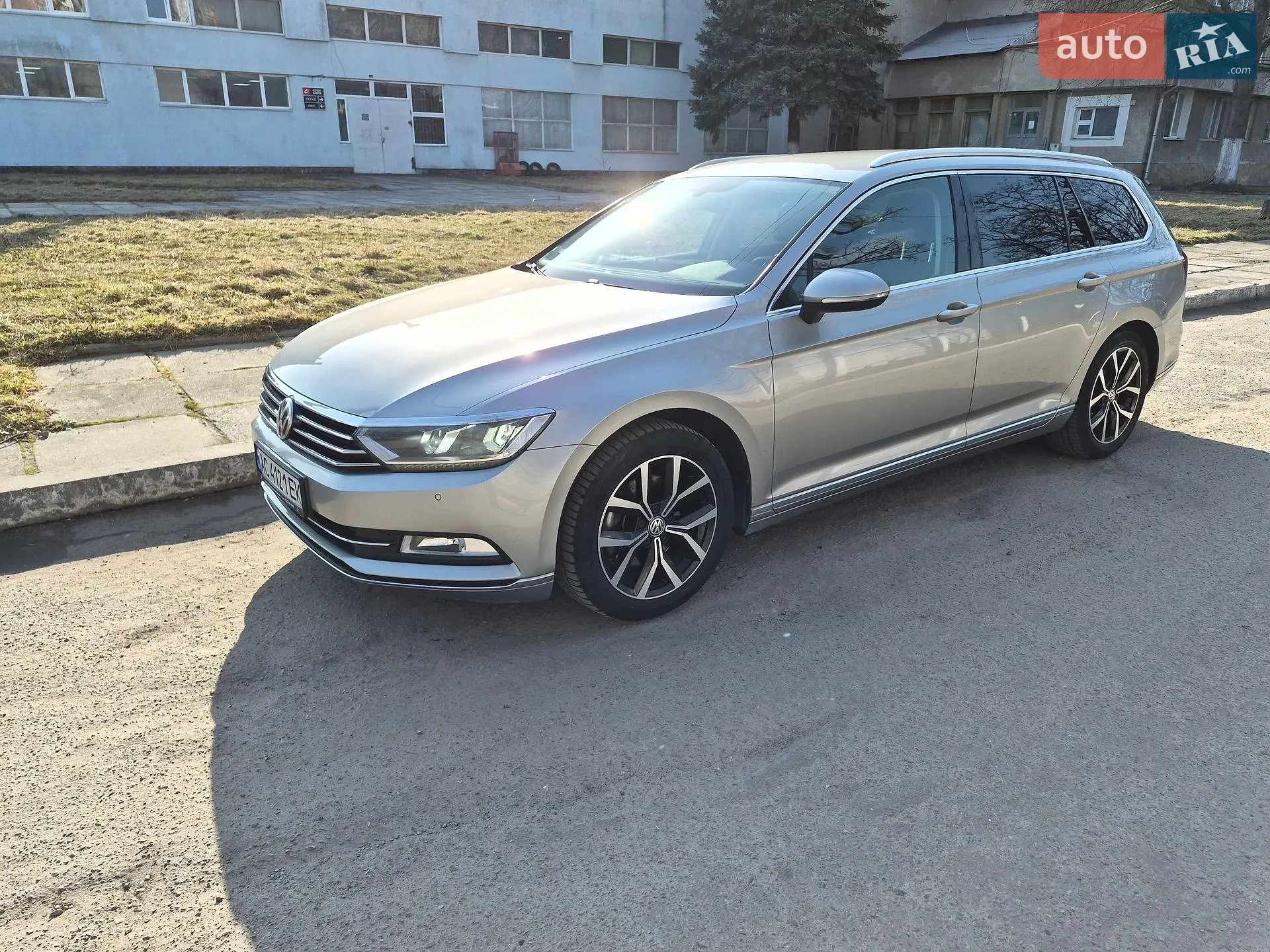 2016 Volkswagen Passat - мініатюра 14