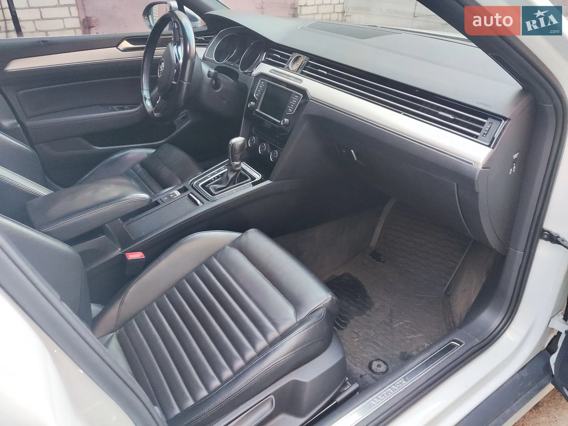 2016 Volkswagen Passat - мініатюра 15