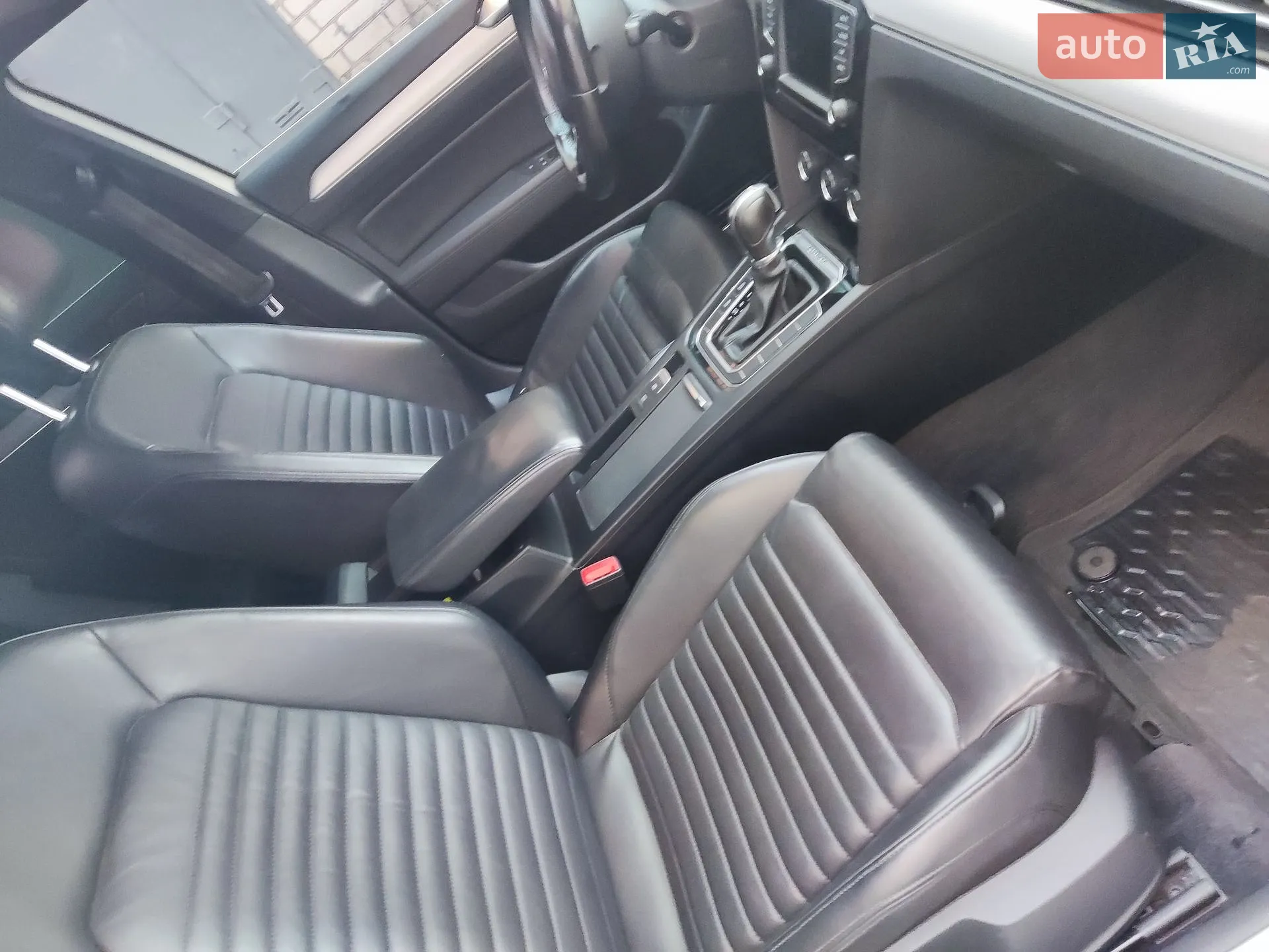 2016 Volkswagen Passat - мініатюра 16