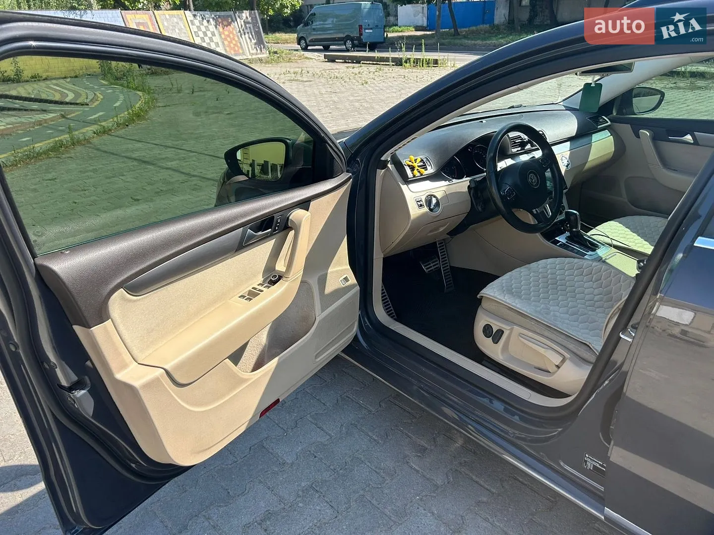 2013 Volkswagen Passat - мініатюра 15