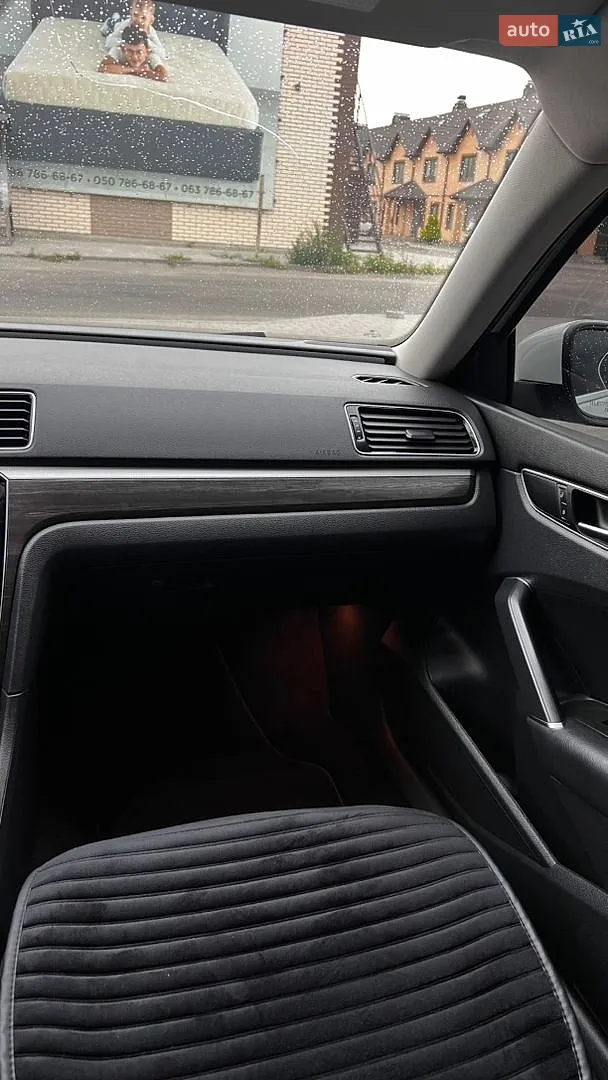 2016 Volkswagen Passat - мініатюра 26