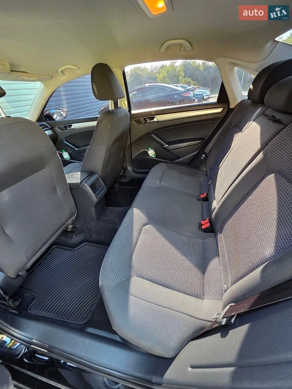 2016 Volkswagen Passat - мініатюра 9