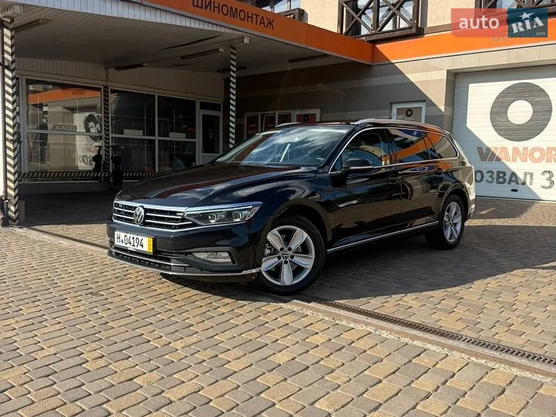 Volkswagen Passat 2022