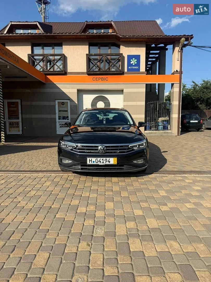 2022 Volkswagen Passat - мініатюра 2