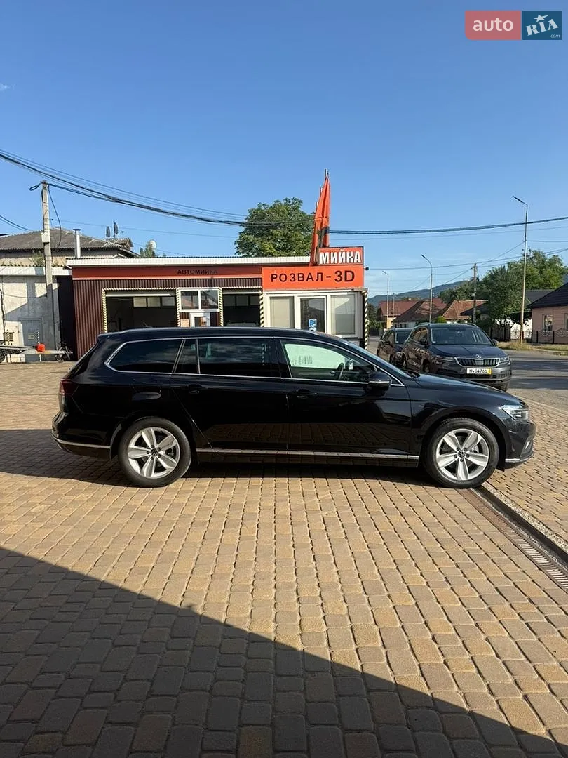 2022 Volkswagen Passat - мініатюра 4